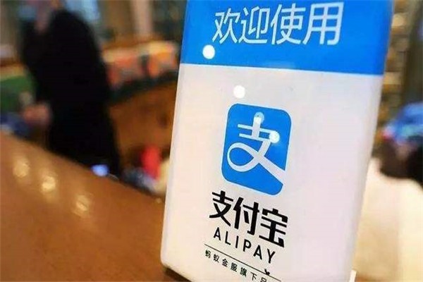 头部交易所格局基本稳定，OKEx表现依旧亮眼